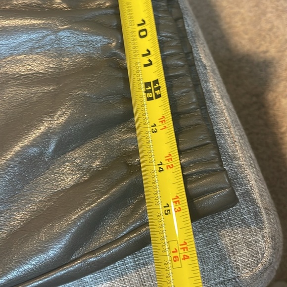 Faux Leather Pencil Skirt
T Tahari - Picture 4 of 9